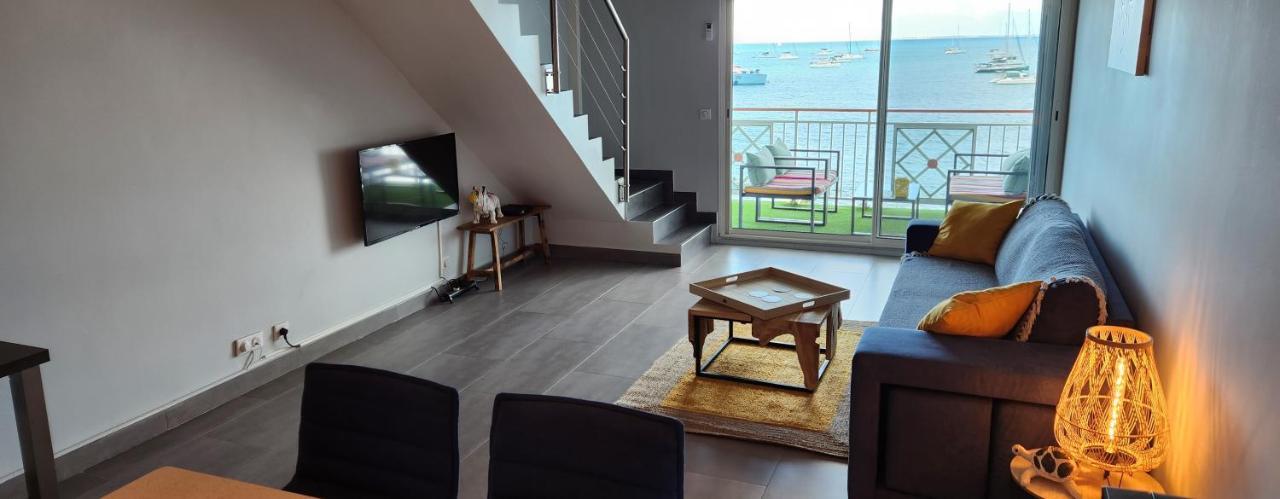 Beau Duplex Vue Mer Avec Piscine Et Acces Plage Marigot  Ngoại thất bức ảnh